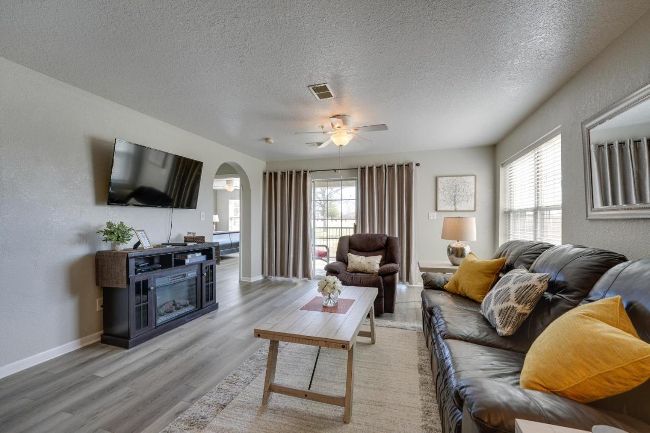 Branson Condo On Fairway Steps From Resort Pools! Exterior photo